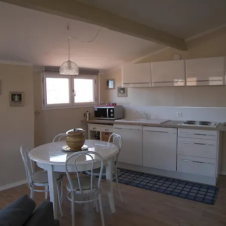 Apartman Louis Blanc/forville *