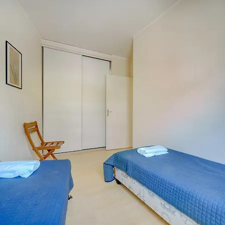 Louis Blanc/forville Apartman *